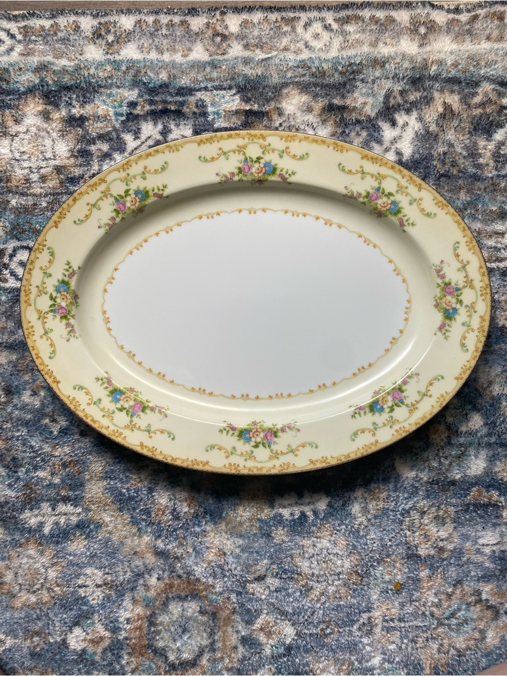 1930s Noritake oval serving platter in the hard-to-find "Mimi" pattern.